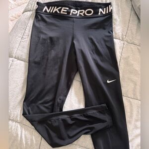 Nike Pro Dri-Fit leggings high rise mesh panel size M